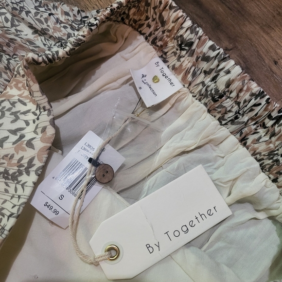 By Together Ivory & Pink Lined Tiered Ruffle Skirt Size Small - Picture 6 of 7